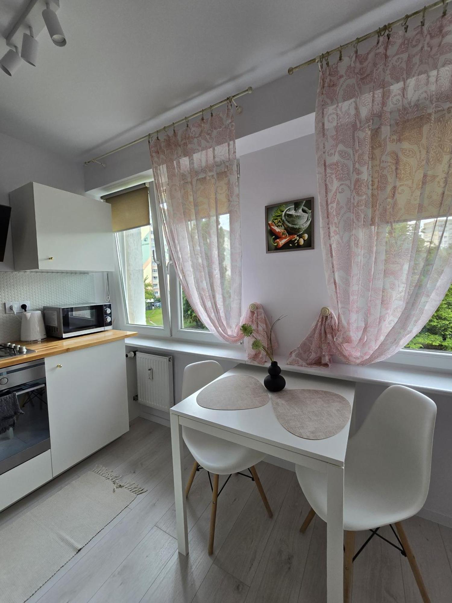 Dworcowa Przy Basenie Apartment Олщин Екстериор снимка